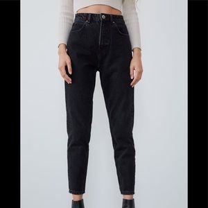 Zara black high waisted fit mom jean in black